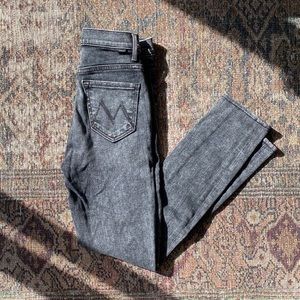 MOTHER Denim “The Seamed Swooner Skimp” Jean